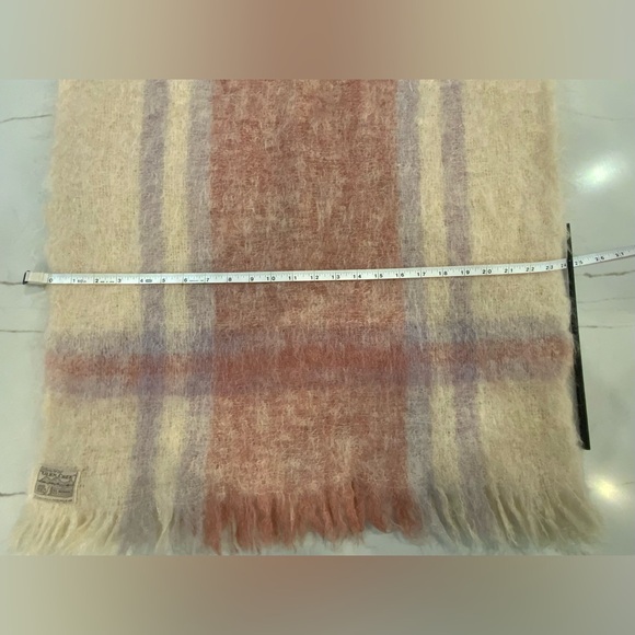GLEN CREE Mohair Pink and Cream Scarf - Picture 4 of 5